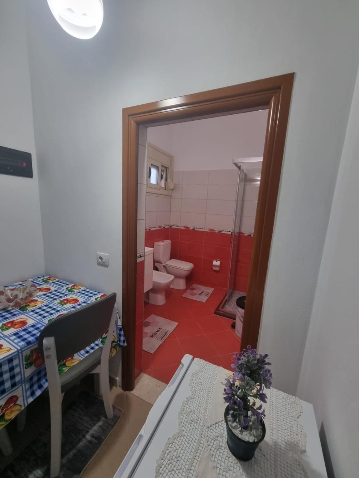 Vila Megi-Rent Room Vlorë Exteriér fotografie