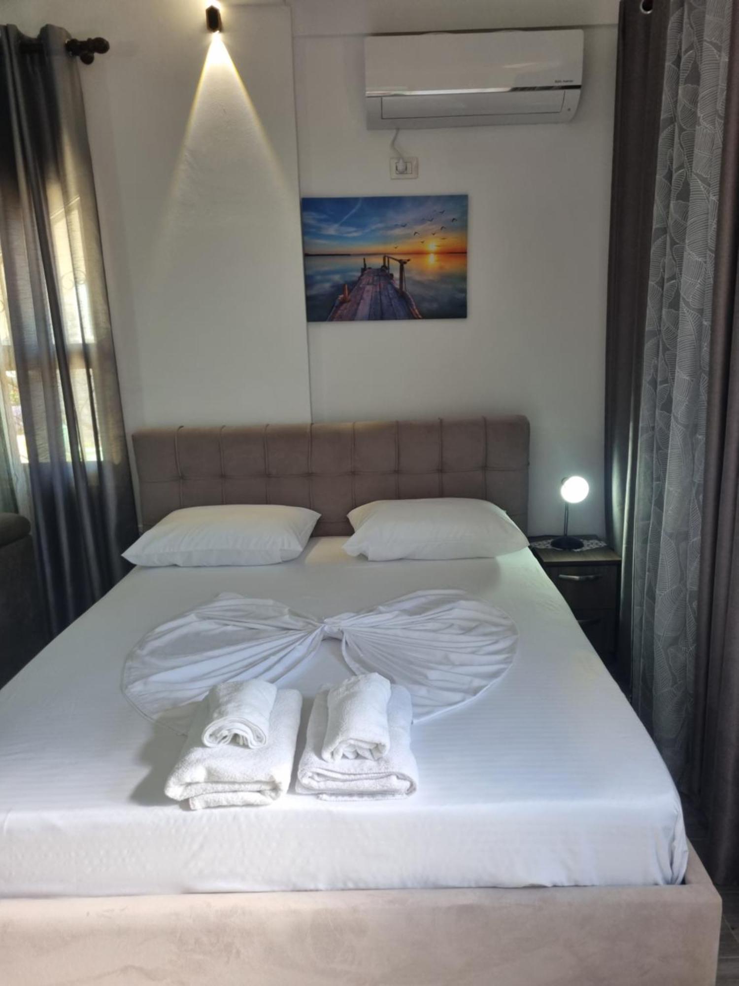 Vila Megi-Rent Room Vlorë Exteriér fotografie